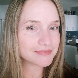 Meet your Posher, Catherine